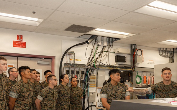 STC Visits MCAS Pendleton