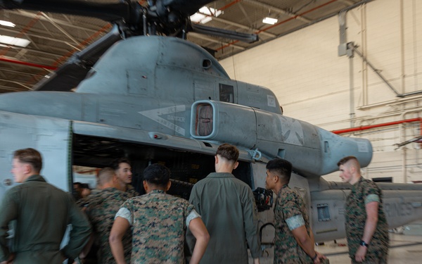 STC Visits MCAS Pendleton