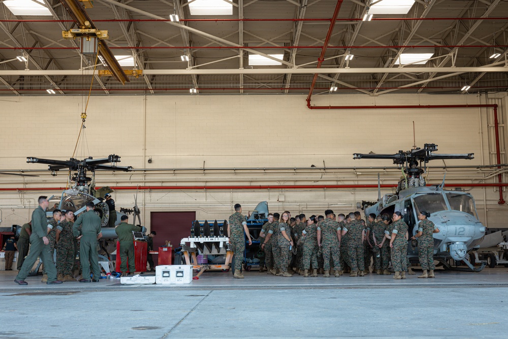 STC Visits MCAS Pendleton