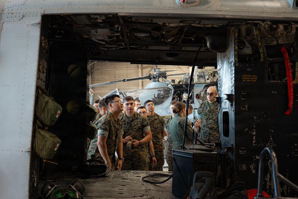 STC Visits MCAS Pendleton