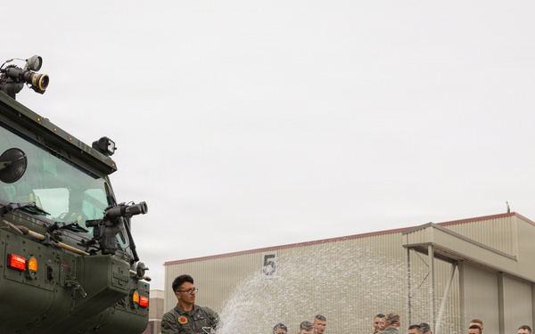 STC Visits MCAS Pendleton