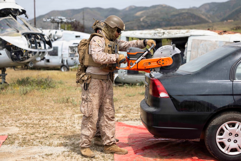 13th MEU Marines participate in TRAP Course 26-2