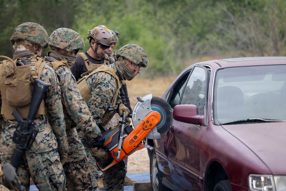 13th MEU Marines participate in TRAP Course 26-2
