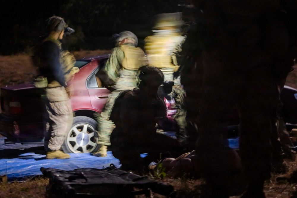 13th MEU Marines participate in TRAP course