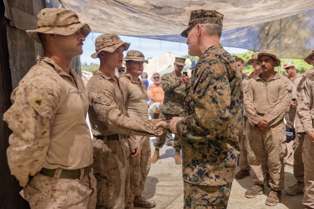 MARFORPAC deputy commander in Palau: Historic site tour