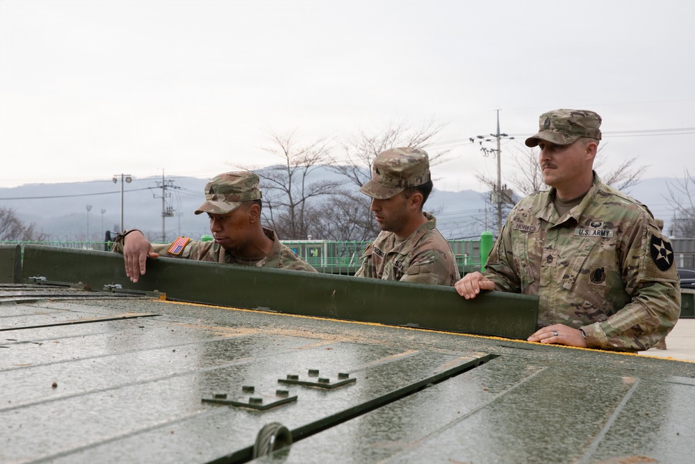 Building toward the future! U.S. and ROK Army Engineer units meet to witness bridge prototype at Yangpyeong, South Korea