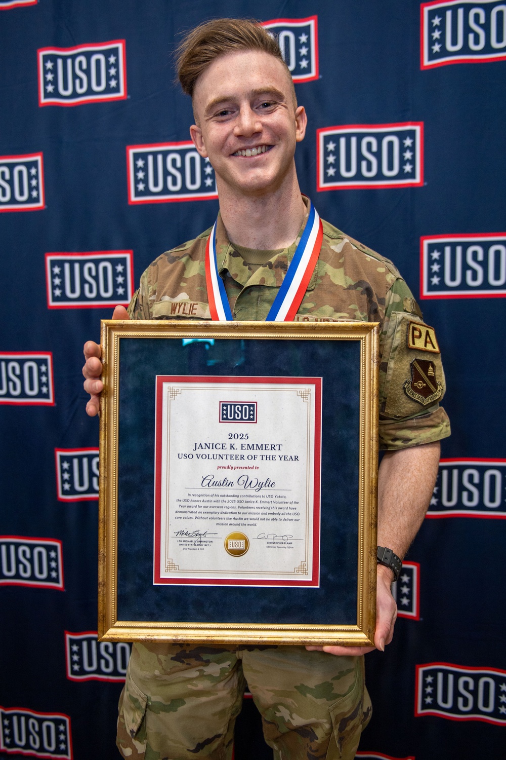 There is no place like Yokota: U.S.O. volunteer award winner in Yokota Air Base