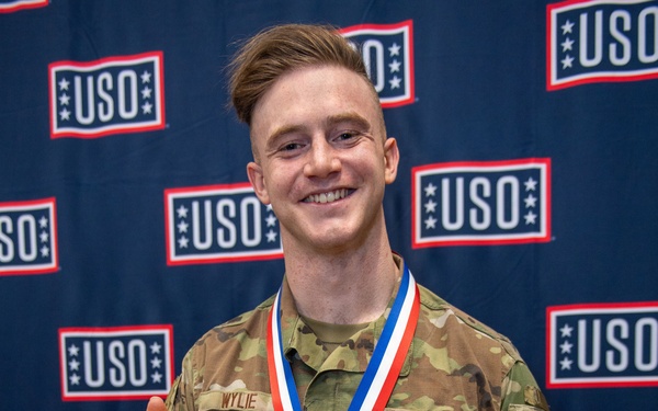 There is no place like Yokota: U.S.O. volunteer award winner in Yokota Air Base