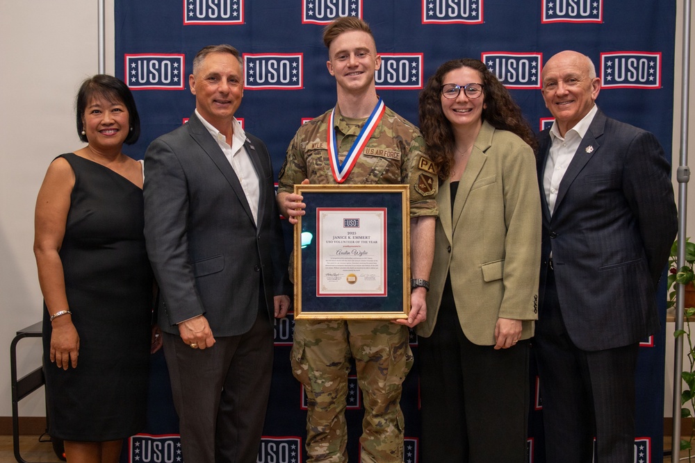 There is no place like Yokota: U.S.O. volunteer award winner in Yokota Air Base