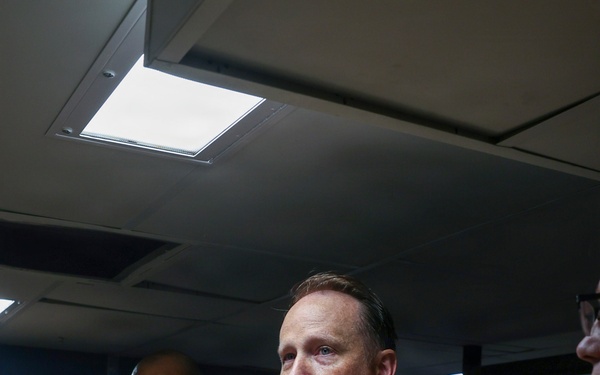 Comstock Holds 133rd Navy Chief Birthday Ceremony