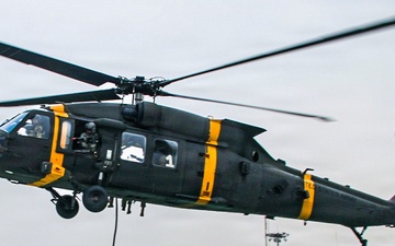 2-2 AHB Conducts Combined Air Assault Training