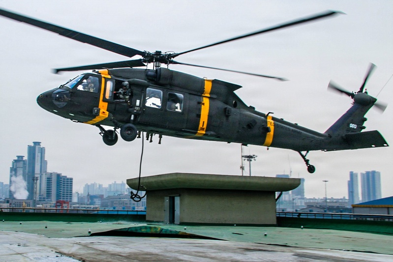 2-2 AHB Conducts Combined Air Assault Training