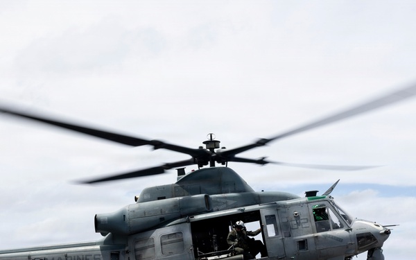 11th MEU Marines, Sailors Conduct Flight Operations Aboard USS Boxer