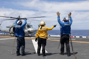 AFN Naples Radio News - USS Gerald R. Ford in Croatia