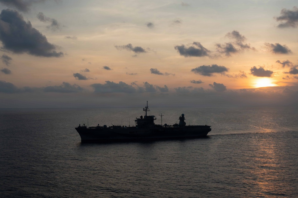 Blue Ridge Steams South China Sea