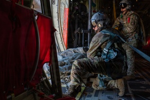 U.S. Marines Alongside NATO Allies Conclude Exercise Cold Response. - News In One - April 1, 2026