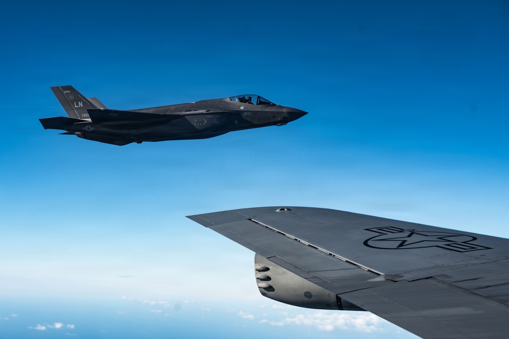 Orientation flights return to RAF Mildenhall, reconnecting Airmen to mission