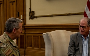 Chief of the National Guard Bureau meets with Indiana governor at Statehouse