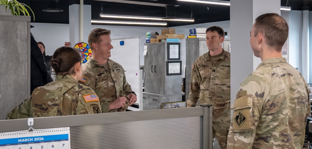 MAJ Bergeman Meets the Newest Buffalo District Project Engineer, CPT Kaylee O'Connell