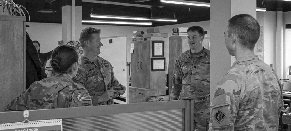 MAJ Bergeman Meets the Newest Buffalo District Project Engineer, CPT Kaylee O'Connell