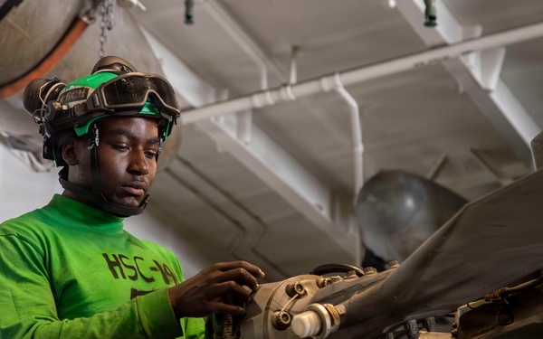 Abraham Lincoln Conducts Maintenance