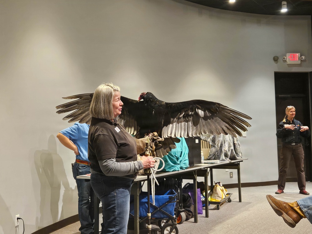 Eagle Days soars on, bringing generations together at Missouri’s largest reservoir