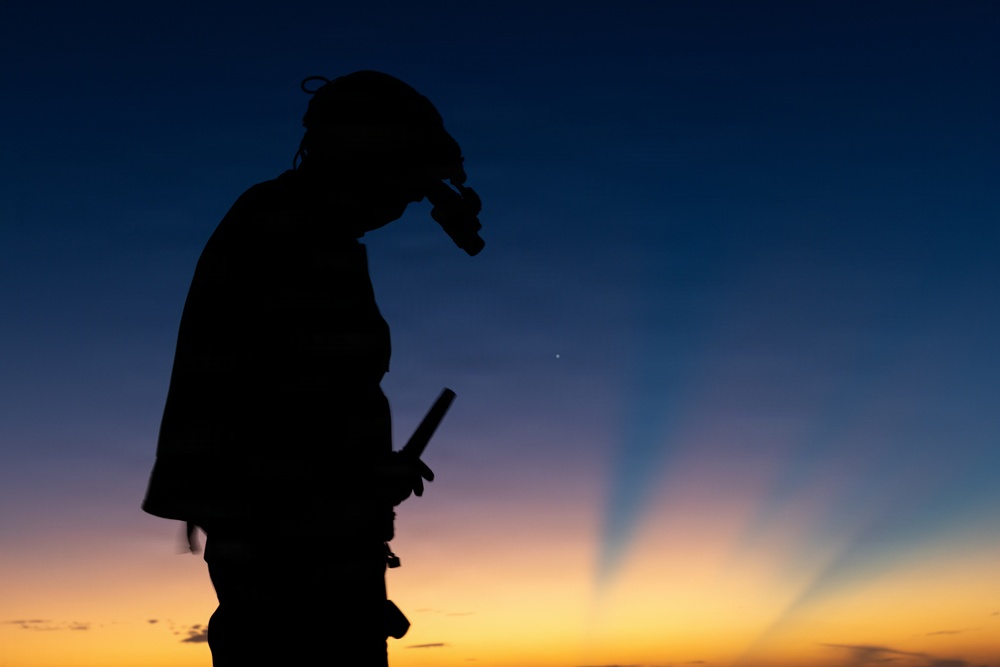 22nd MEU (SOC) | VMM-263 (REIN) CH-53E Flight Operations Aboard USS San Antonio