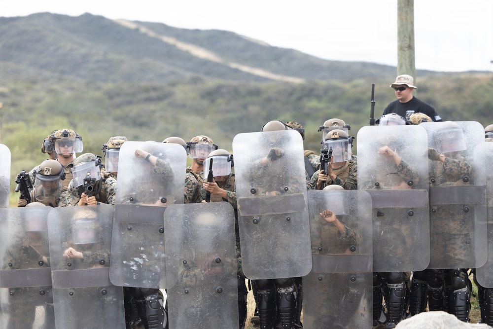 13th MEU conducts Non-Lethal Weapons Course 26-1