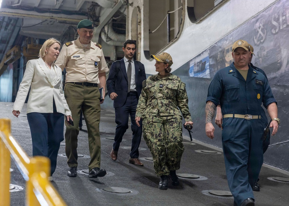 USS KEARSARGE HOSTS EUROPEAN UNION AMBASSADOR