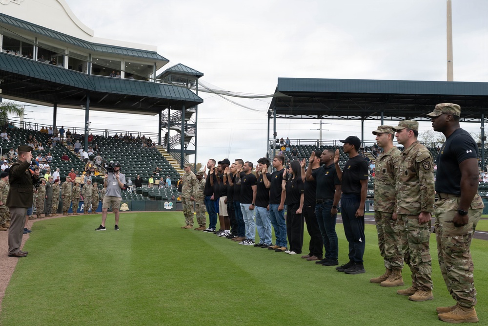 Pittsburgh Pirates host service members