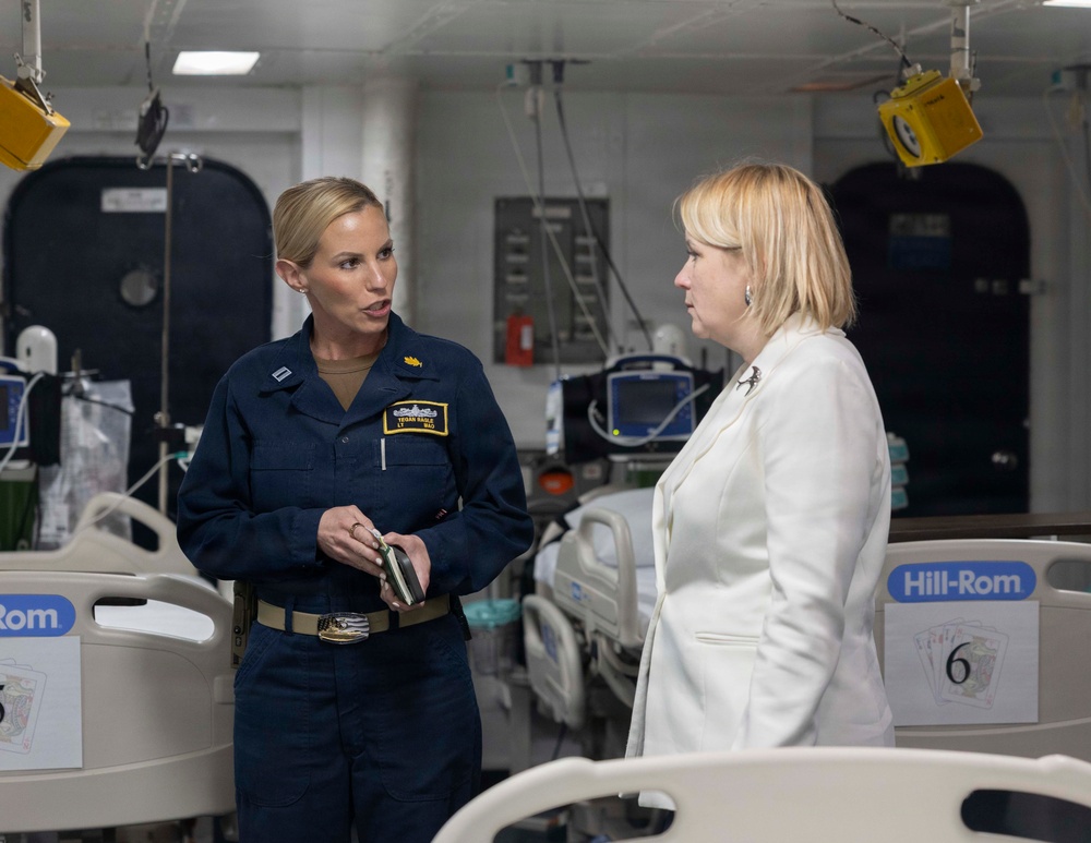 USS KEARSARGE HOSTS EUROPEAN UNION AMBASSADOR