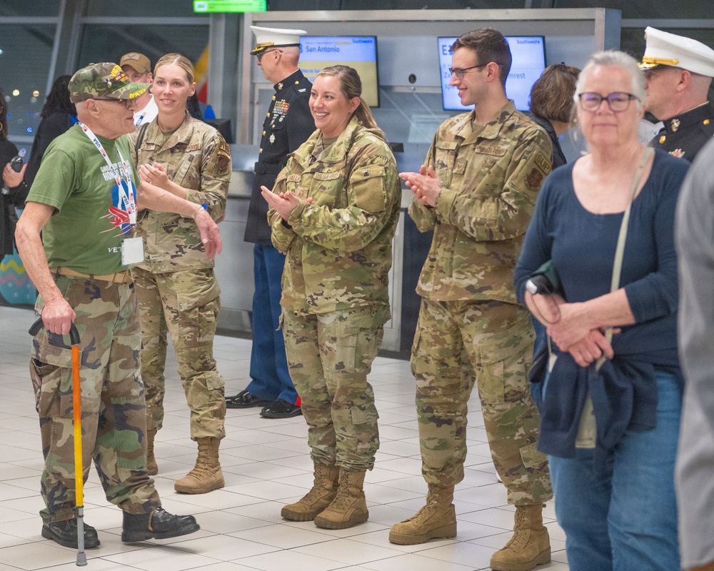 126th ARW Airmen Help Give Many Veterans a Long-Awaited Welcome Home