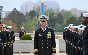 NMRTC Bethesda Holds Combined Change of Command, Retirement Ceremony