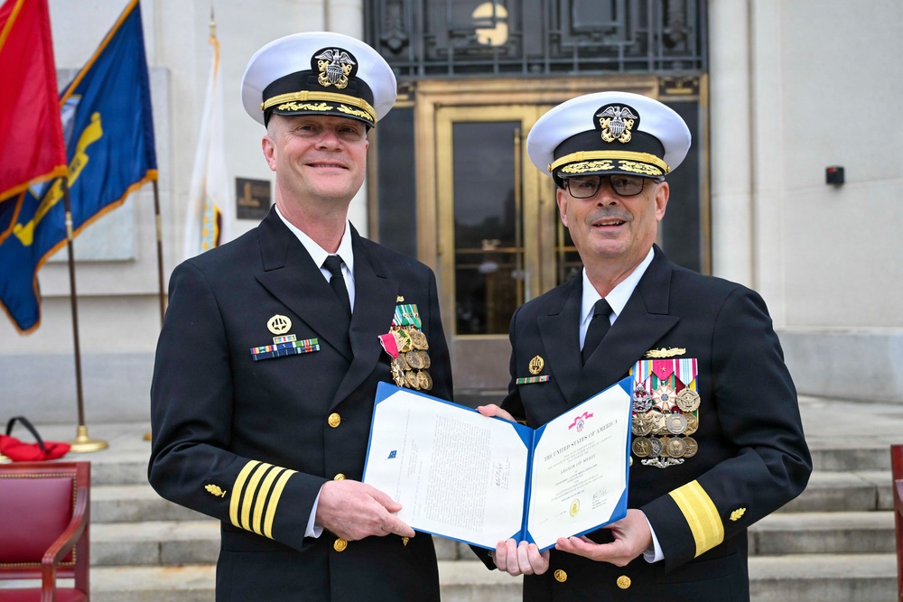NMRTC Bethesda Holds Combined Change of Command, Retirement Ceremony