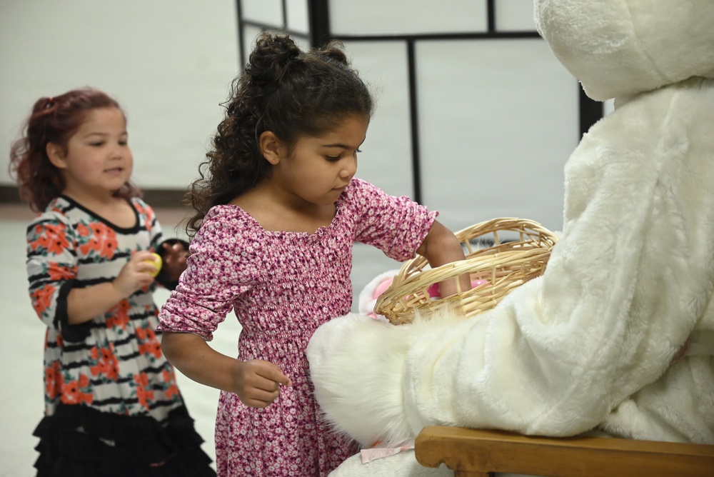 USO Brunch with the Bunny