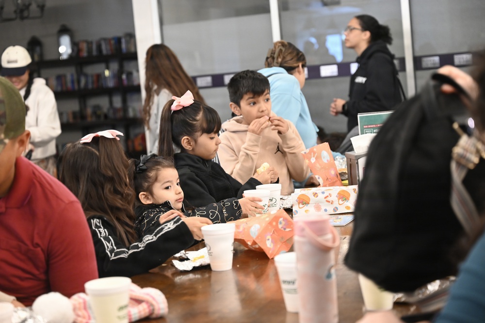 USO Brunch with the Bunny