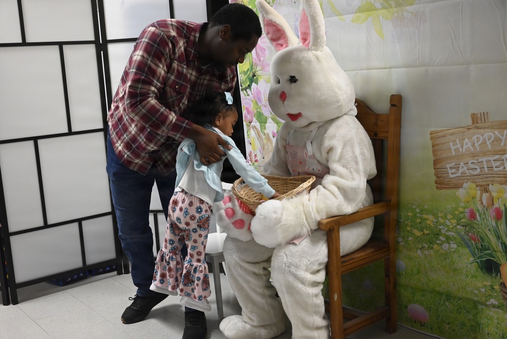 USO Brunch with the Bunny