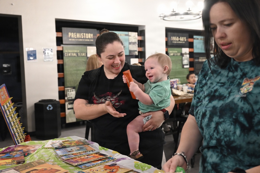 USO Brunch with the Bunny