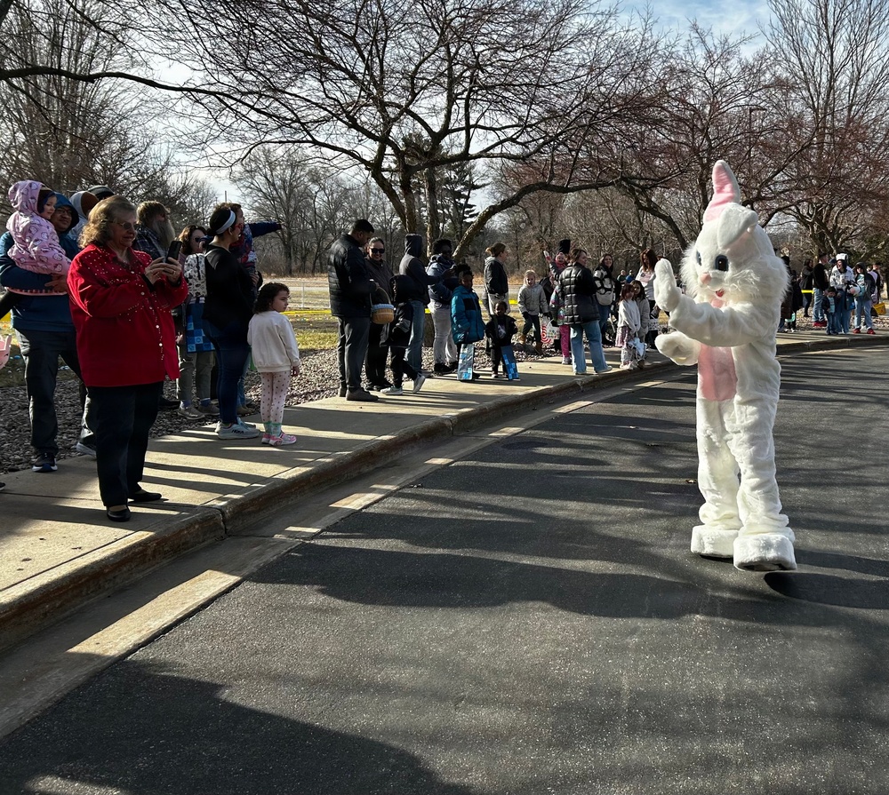 Fort McCoy families flock to 2026 Easter Eggstravaganza event
