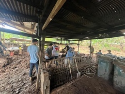 NAVFAC Hawaii military personnel support North Shore flood recovery efforts