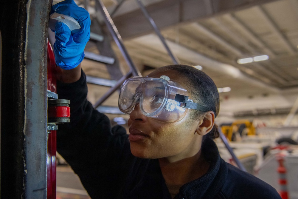 USS Theodore Roosevelt Maintenance