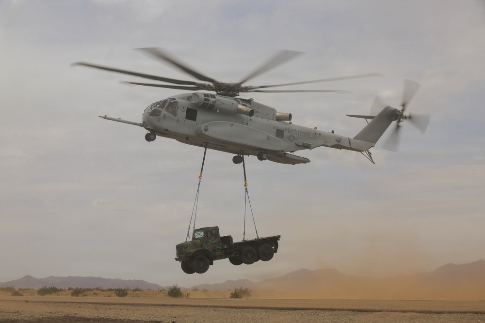 WTI 2-26: CH-53 Heavy Lift Air Refueling