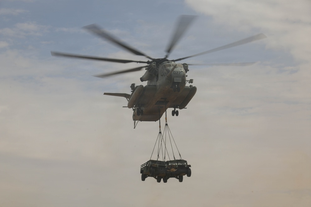 WTI 2-26: CH-53 Heavy Lift Air Refueling