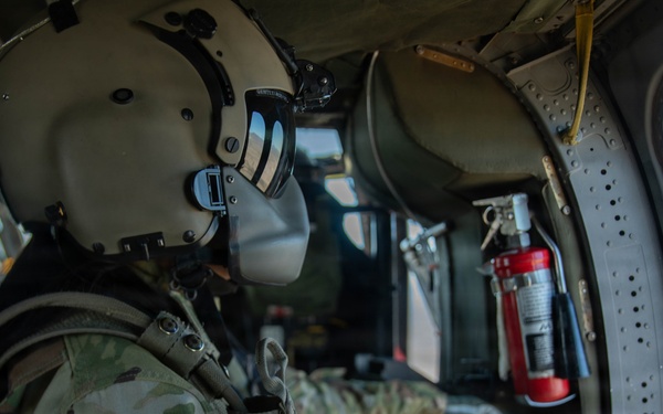 First Calvary Brigade Supports Southern Border Mission Through Air Movement