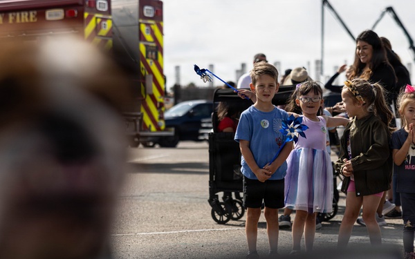 Marine Corps Recruit Depot San Diego Library Touch-a-Truck