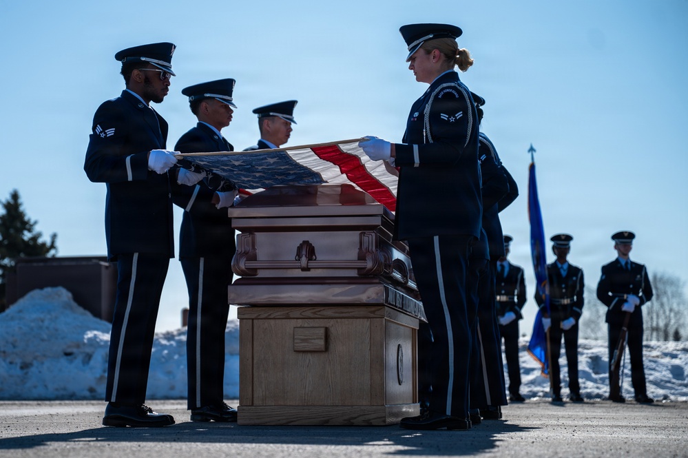 JBER celebrates new Honor Guard graduates