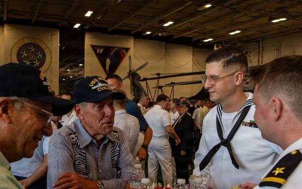 Nimitz Hosts Panamanian Distinguished Visitors