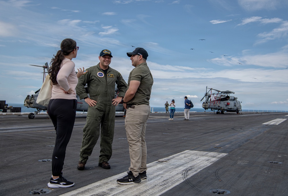 Nimitz Tour in Panama