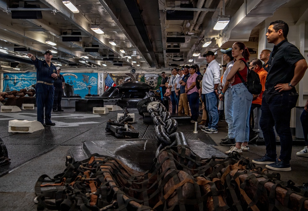 Nimitz Tour in Panama