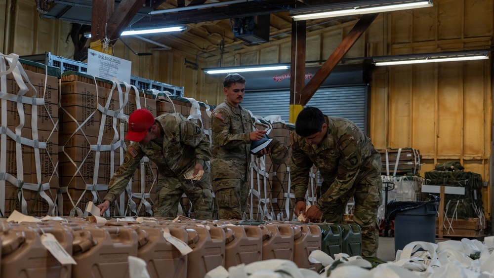 101st Division Sustainment Brigade Prepares Airdrop Supplies at Fort Polk